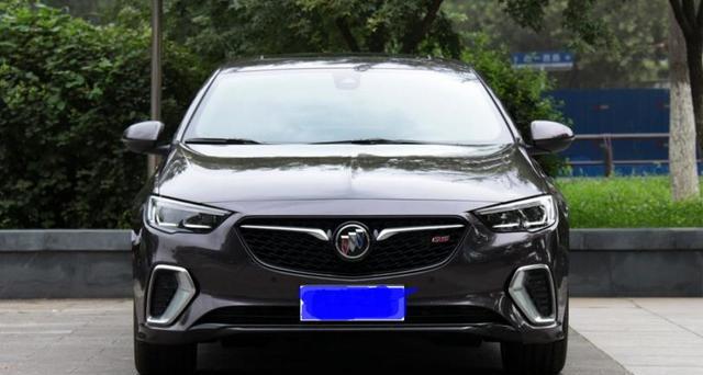 百公里加速不到7秒，看到座椅直接订车了！