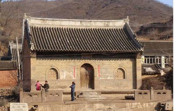 滦平县滦平镇人口_滦平长山峪镇