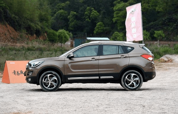 国产SUV, 月销过万, 新款上市, 油耗4毛, 卖8万完胜哈佛H6