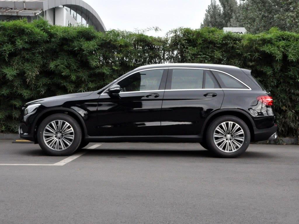 被宝马5系逼坏了！新车配2.0T＋L4油耗7.2，动力吊打C级，39万起