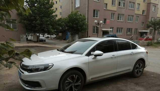 女子17万提雪铁龙C5，7000公里坦言：除了空间小，其他没毛病