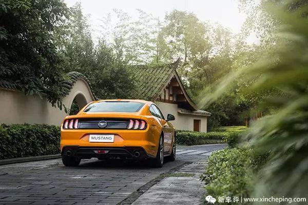 不用想了，这款车可能是你能买得起的最风骚的车了