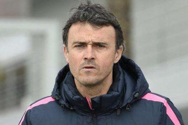 世界足坛教练排名,恩里克垫底,齐达内上榜,榜首