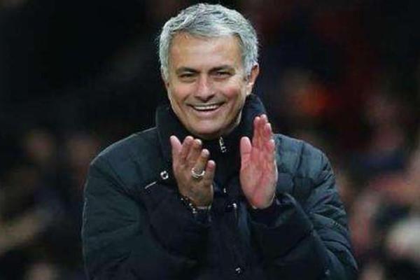 世界足坛教练排名,恩里克垫底,齐达内上榜,榜首