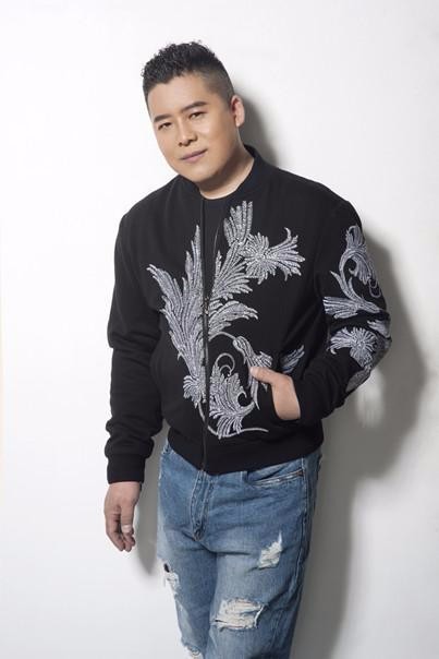 网上热议农村人把抖音的高大尚玩低俗了赵天野