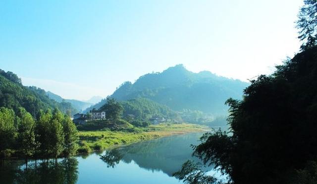 地点:湖南省安化县苍场乡六步溪保护区