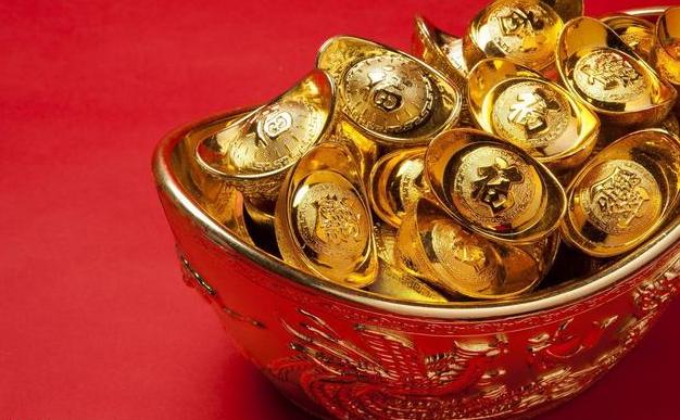 农历几月出生的人,命中藏财,男人非富即贵,女人