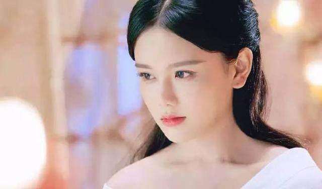 盘点靠滤镜成名网红, 动态形象全无! 黄灿灿上