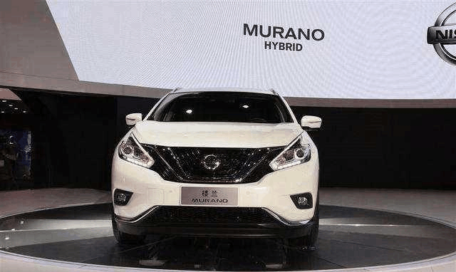 跌下神坛半价销售, 日产楼兰