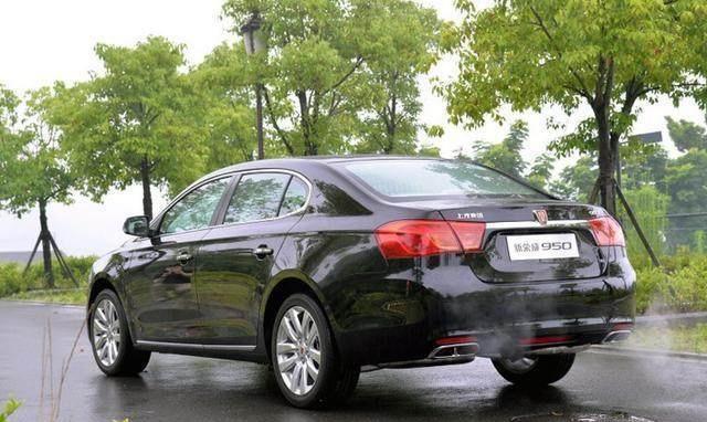 荣威950高不成低不就的尴尬销量, 优惠6万值得买吗?