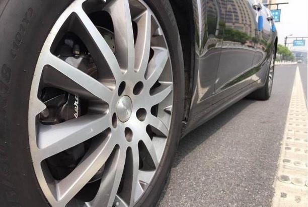 落地价140万, 九成新玛莎拉蒂如今50万贱卖, 买