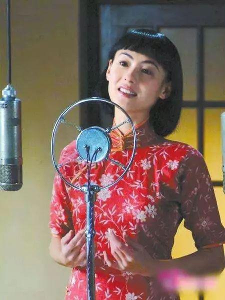 事隔十年，张柏芝复出新剧成狗血大集合，网友：新版回家的诱惑？