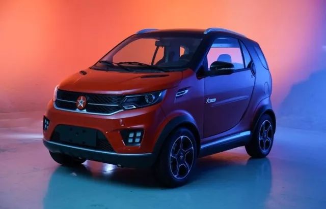 只卖5万的电动四驱SUV？红星闪闪X2上市亮瞎眼！