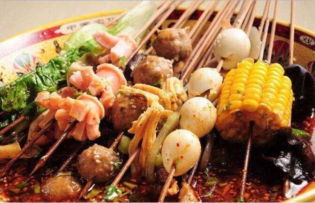 意大利游客:来中国旅游,大街上可以做这种事?