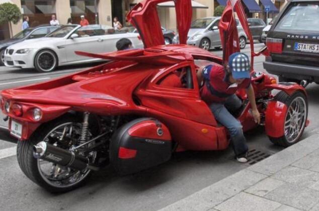 这辆法拉利三轮车全球仅一辆,价格比法拉利跑车还贵!