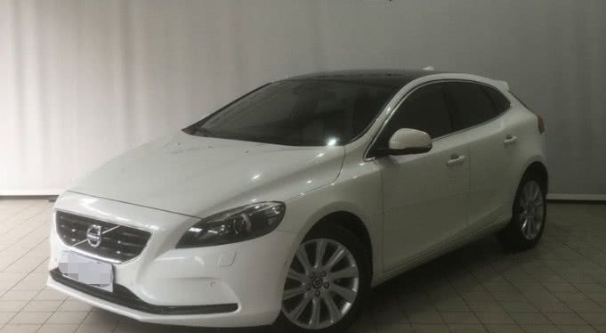 想知道“20-30万欧系两厢车“最近有什么新消息么，都在这里了