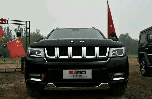 北汽崛起就靠它！号称平民版奔驰GL，卖40万让揽胜自愧不如