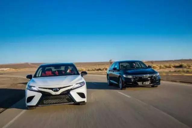 周瑜的倔强和孔明的野心，八代凯美瑞和十代雅阁孰强孰弱？