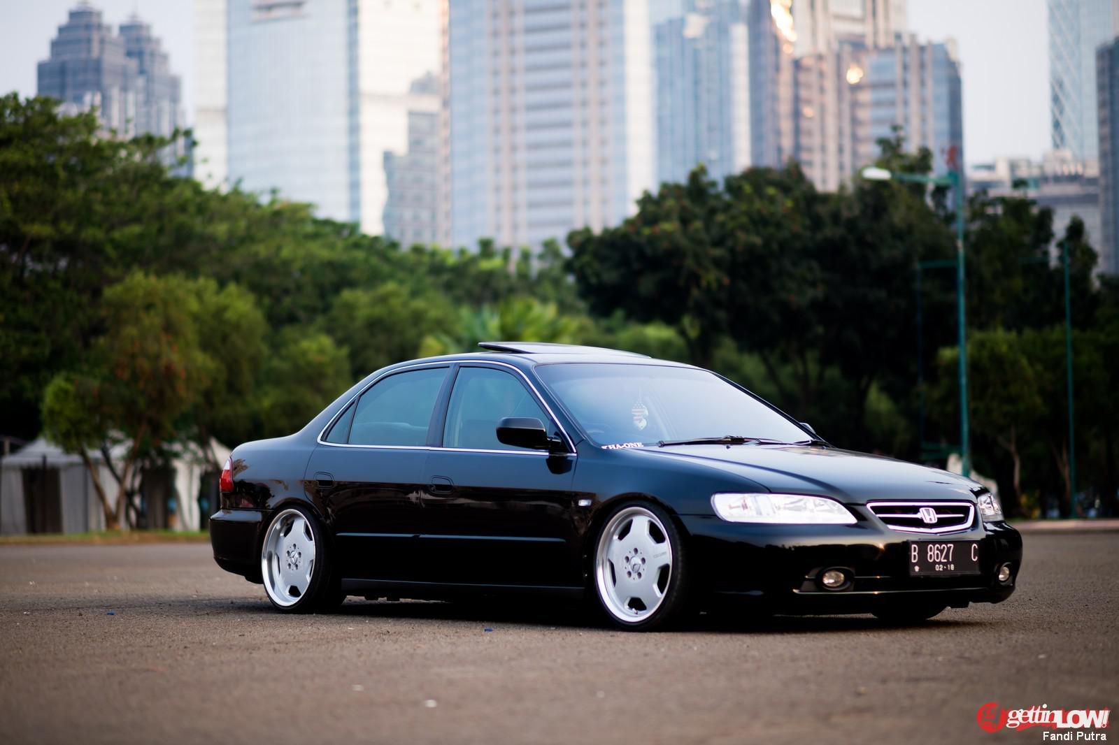 喜欢没理由！03款老雅阁VTiL改装案例