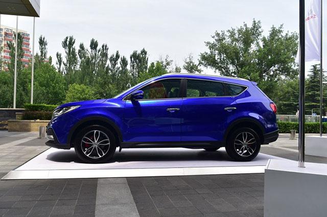 2年卖30W辆，东风王牌车型，全系7座包7年质保，1.8起步不足8万