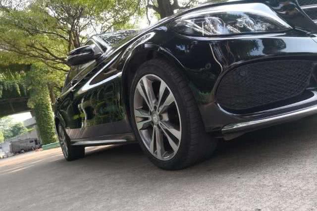 德系豪华中型车标杆 霸气前脸完胜奥迪 精致内饰宝马看后干瞪眼