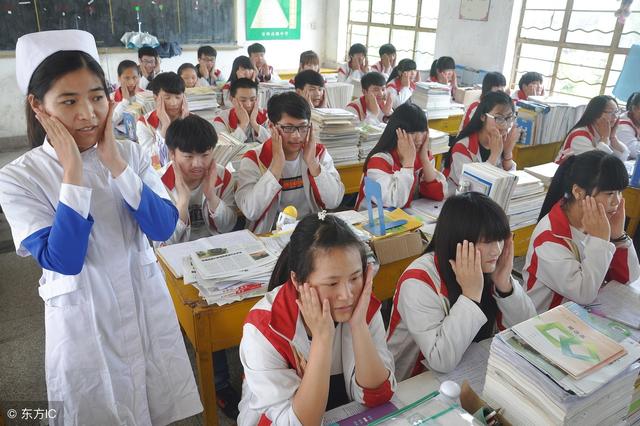 2018高考最难5省,500分只够上专科,考生无奈家