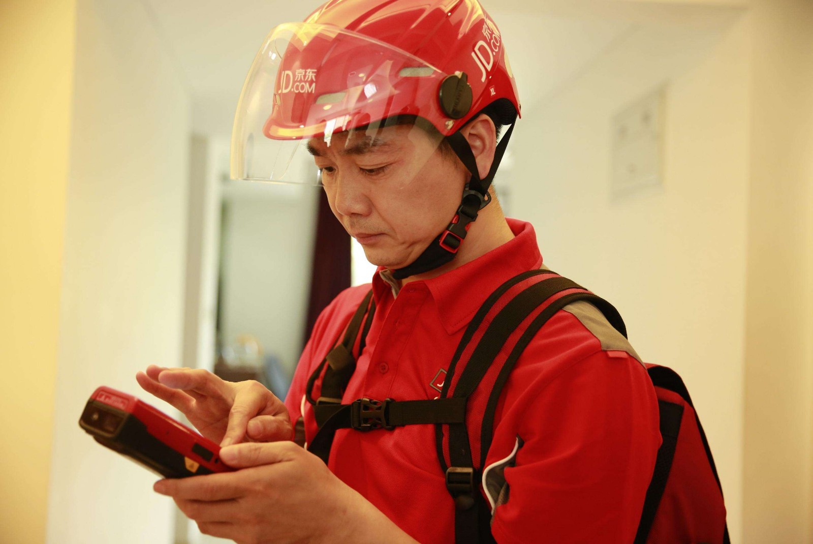 其实京东可以暂时没有刘强东,因为他已经在开始做这些新事情了 其实京东可以暂时没有刘强东,因为他已经在开始做这些新事情了