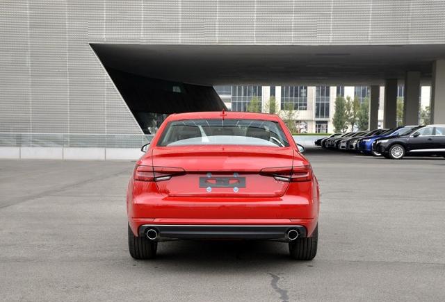 把车标全部抹掉，通过车尾你能认出来是哪些豪车吗，阿尔法最性感