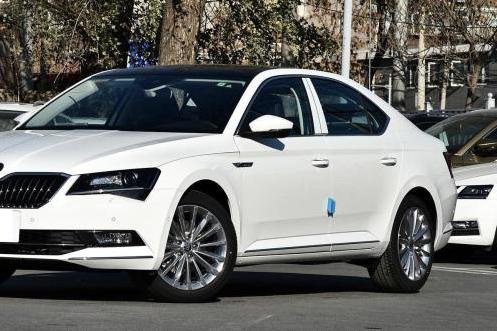 命最苦的德系B级车，比帕萨特先进一整代，可中国人就是不认