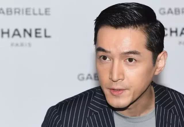 知恩图报明星,她以身相许,胡歌捐了30所学校,他