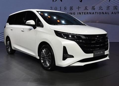 广汽传祺又推新款MPV帅到一塌糊涂，仅售10万，宝骏730拿什么比