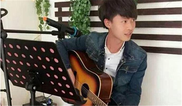 广东雨神和许华升的关系怎么样, 两人大打出手