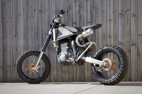 一位改裝狂人的KTM 450進化史