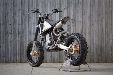 一位改裝狂人的KTM 450進化史