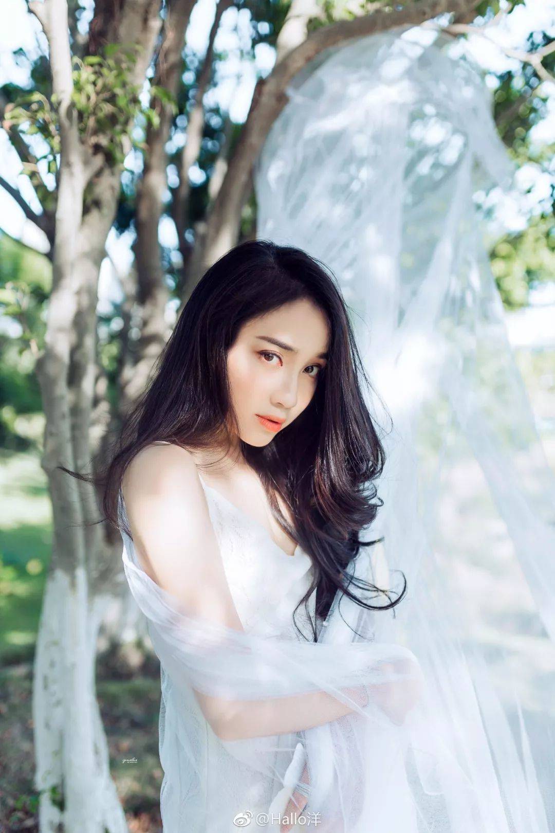 厦门00后美女学霸一举通过5校艺考,中戏北电都抢着要!美女看温泉图片