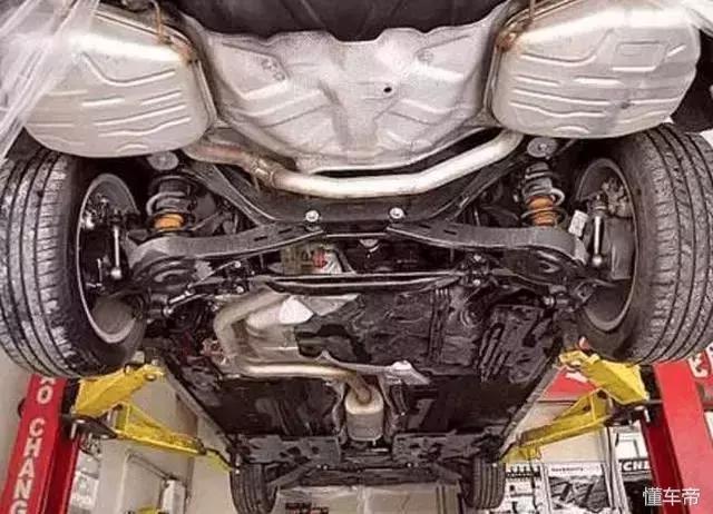 维修厂多年老师傅道出:汽车保养最没用4个项目