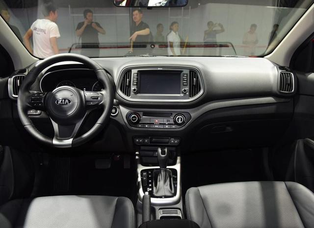 年轻人专属小型SUV,这4款不仅颜值够高,而且还省油