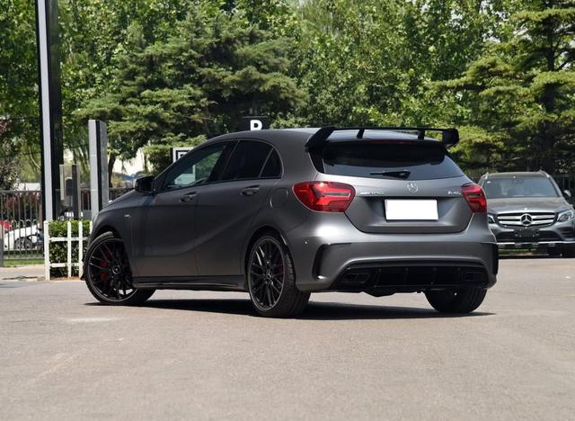 奔驰AMG A45上的2.0T发动机,果然是地表最强