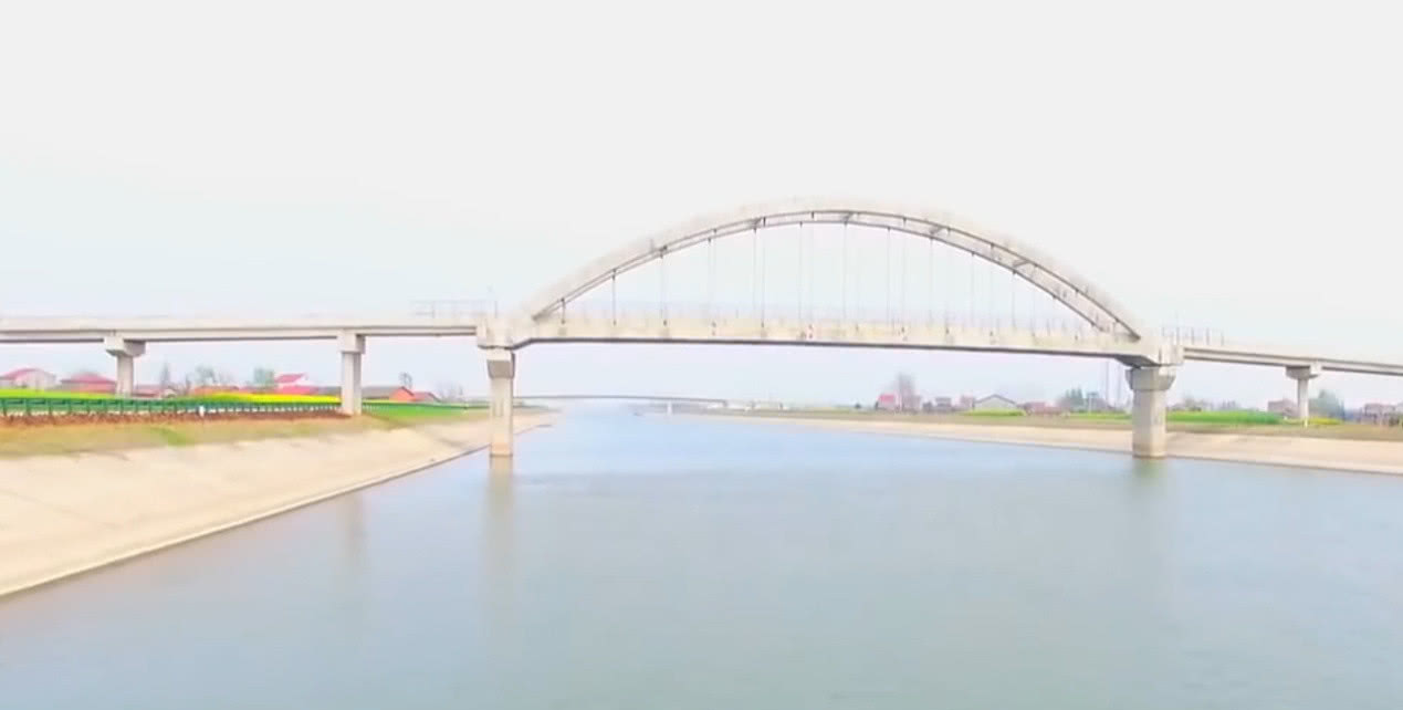 中国有一工程全球最大,长4300公里,老外称:人类