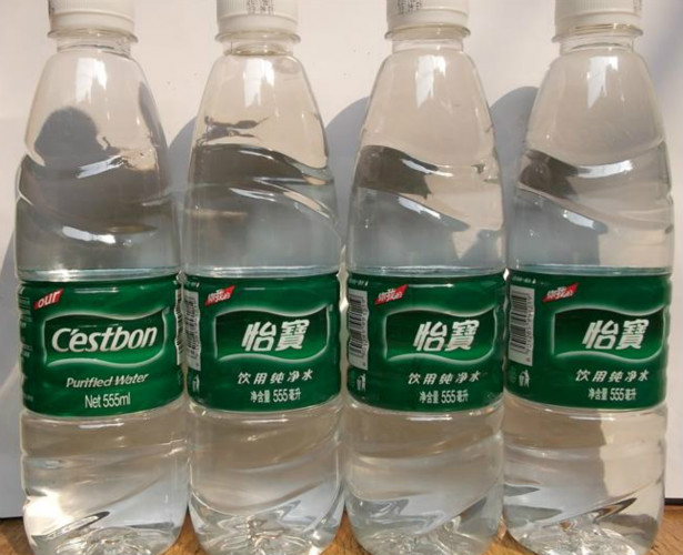 怡宝、农夫山泉到底有啥区别?网友:喝了20多年