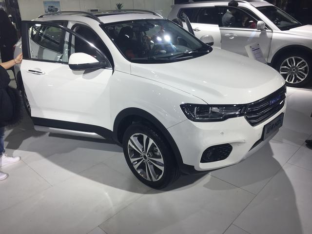 刚买的新车被撞了,对方全责,是否可以要折旧费