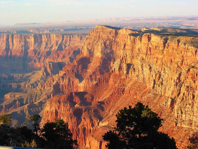 这里非洲美女最多,却是艾滋病最严重的国家之