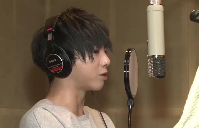 很多歌手愿意0酬劳上节目,汪峰不一样,华晨宇