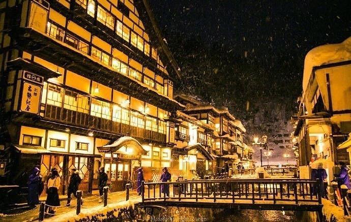 日本山形县银山温泉度假区,简直就是神还原的