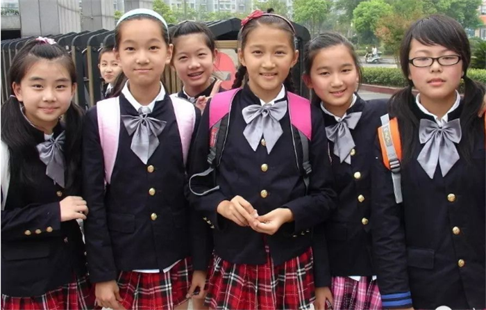 对我国当前农村小学教育的现状及以后发展的思