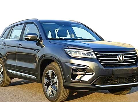 全新长安CS75已到店，前脸变化太大，宝马内饰加持，卖8万要火！