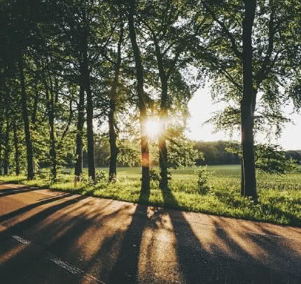 微信朋友圈说说经典的一句话,有深度有品位!