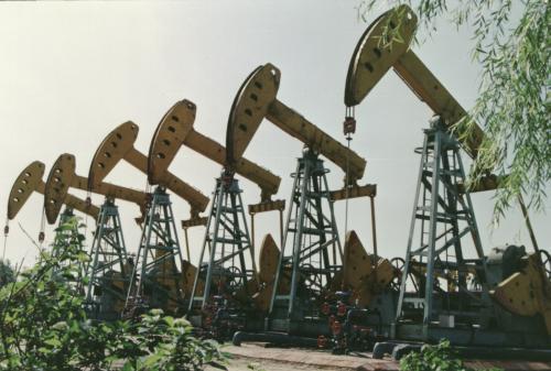 世界石油储备量最多的国家,就藏在中国家门口