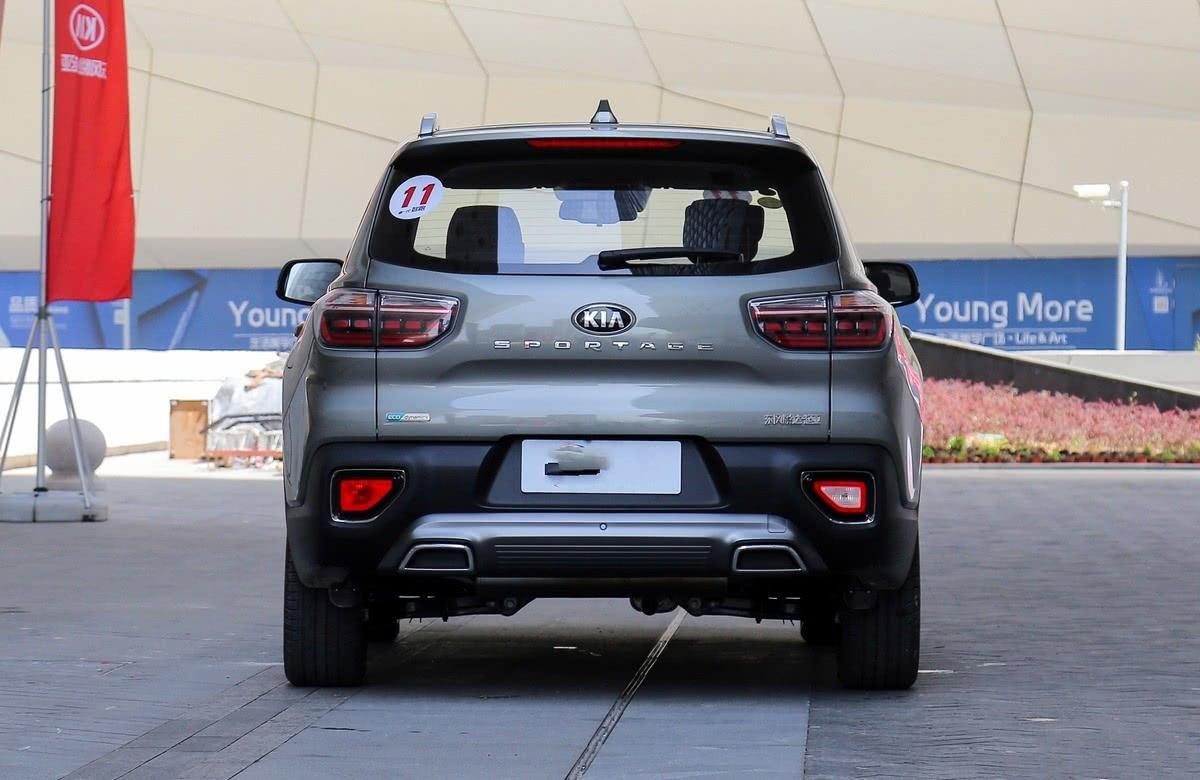 起亚吊打“兄弟”途胜！造型比锐界霸气，配2.0L＋6AT，13万起！