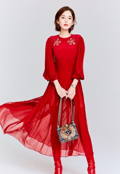 刘亦菲flop了?奢侈品差杨幂赵丽颖几个等级,竟